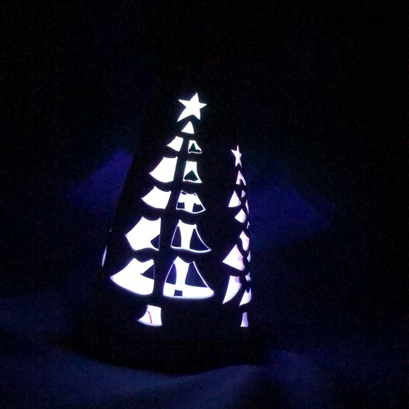 🎄 Ceramic LED Illuminated Angel Christmas Decoration | 2008 | Home Elegance - Picture 9 of 16